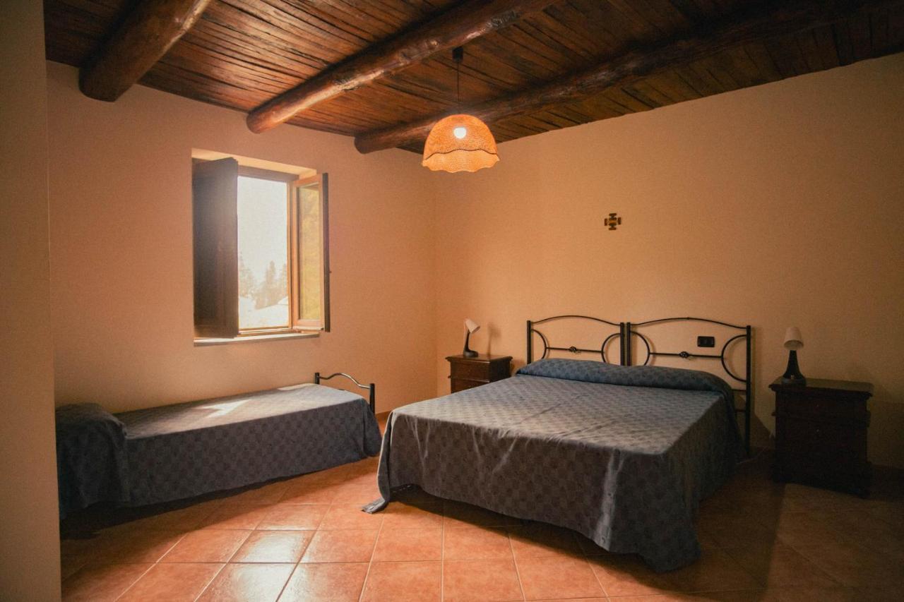 I Cedri Agriturismo Biologico Orsomarso Esterno foto